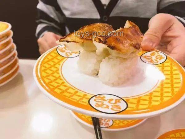 小宇海边熟食消费现象深度解析