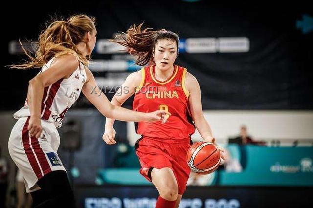 中国女篮67分大胜波黑完成双杀，展现篮球魅力